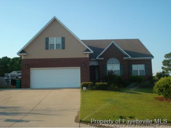 5422 Spreading Branch Road Hope Mills, NC 28348 - Photo 1 of 25 Gallery Image 1