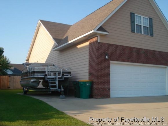 5422 Spreading Branch Road Hope Mills, NC 28348 - Photo 21 of 25 Gallery Image 21