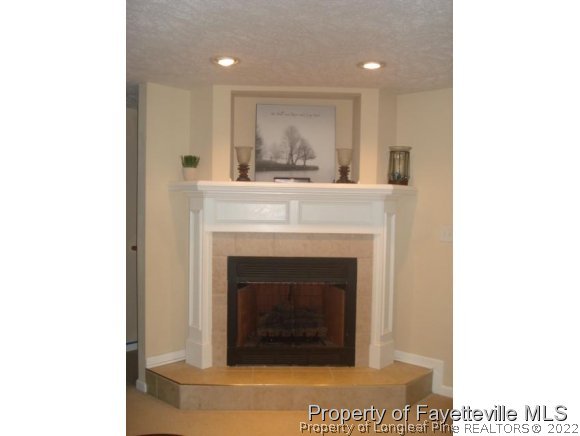 5422 Spreading Branch Road Hope Mills, NC 28348 - Photo 5 of 25 Gallery Image 5