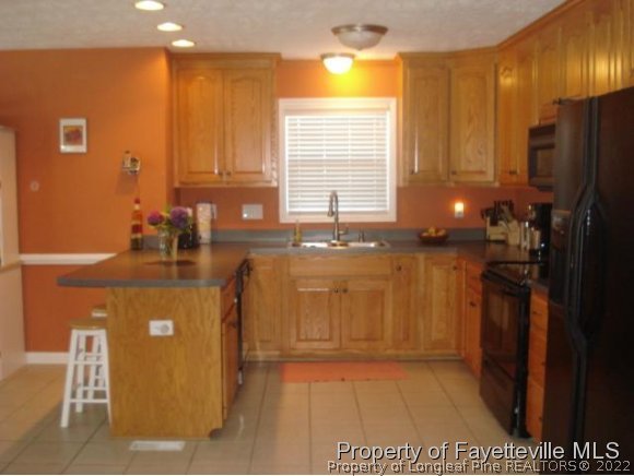 5422 Spreading Branch Road Hope Mills, NC 28348 - Photo 6 of 25 Gallery Image 6