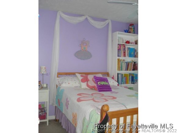 5422 Spreading Branch Road Hope Mills, NC 28348 - Photo 9 of 25 Gallery Image 9