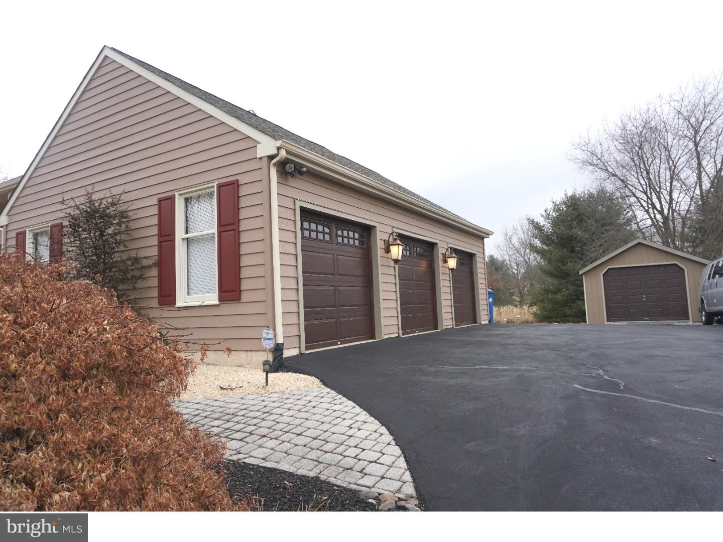 233 Heather Ridge Circle West Chester, PA 19382 - Photo 19 of 25 Garage