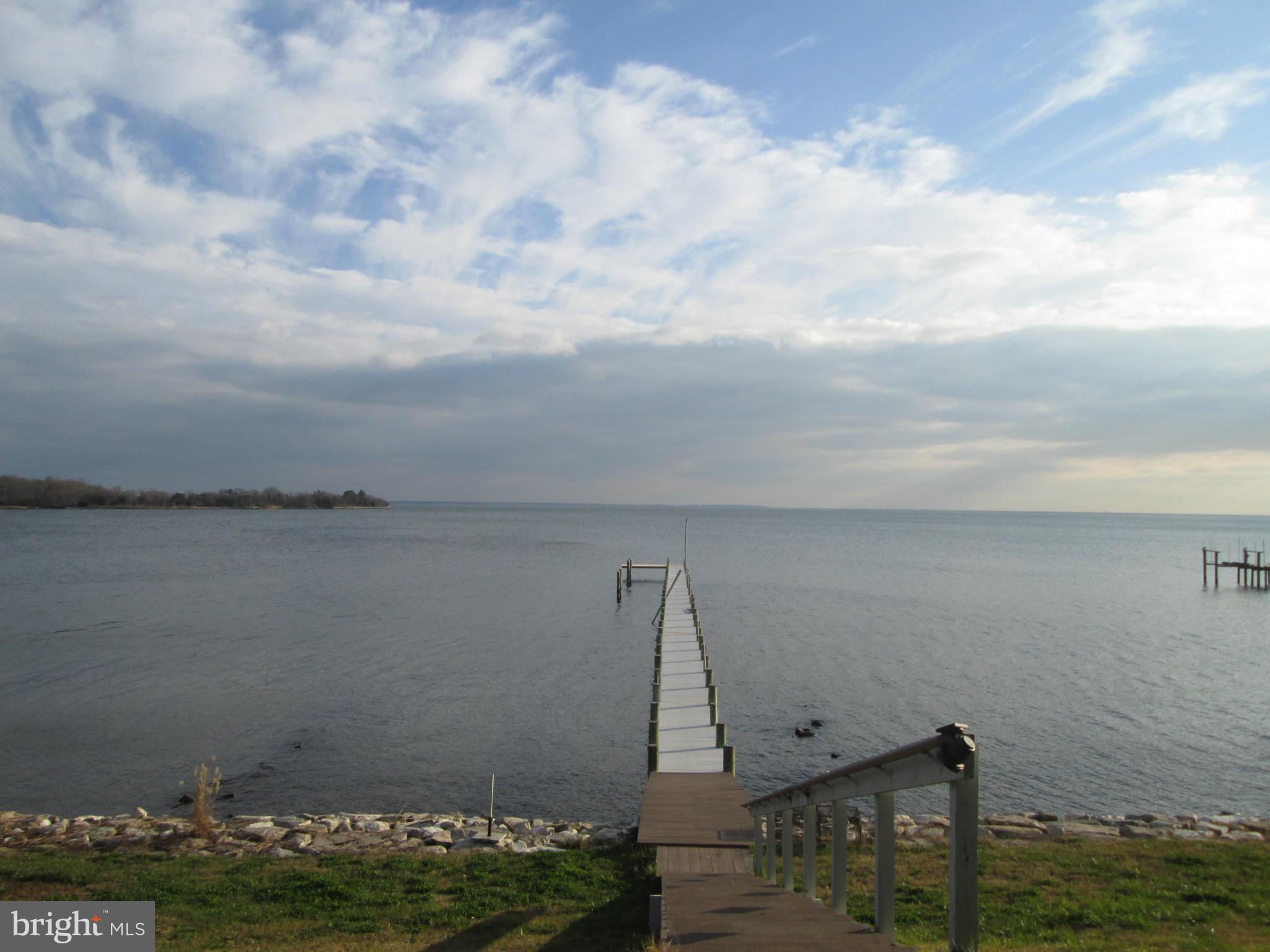 1423 Sharps Point Road Annapolis, MD 21409 - Photo 1 of 14 300 foot pier in wonderful condition