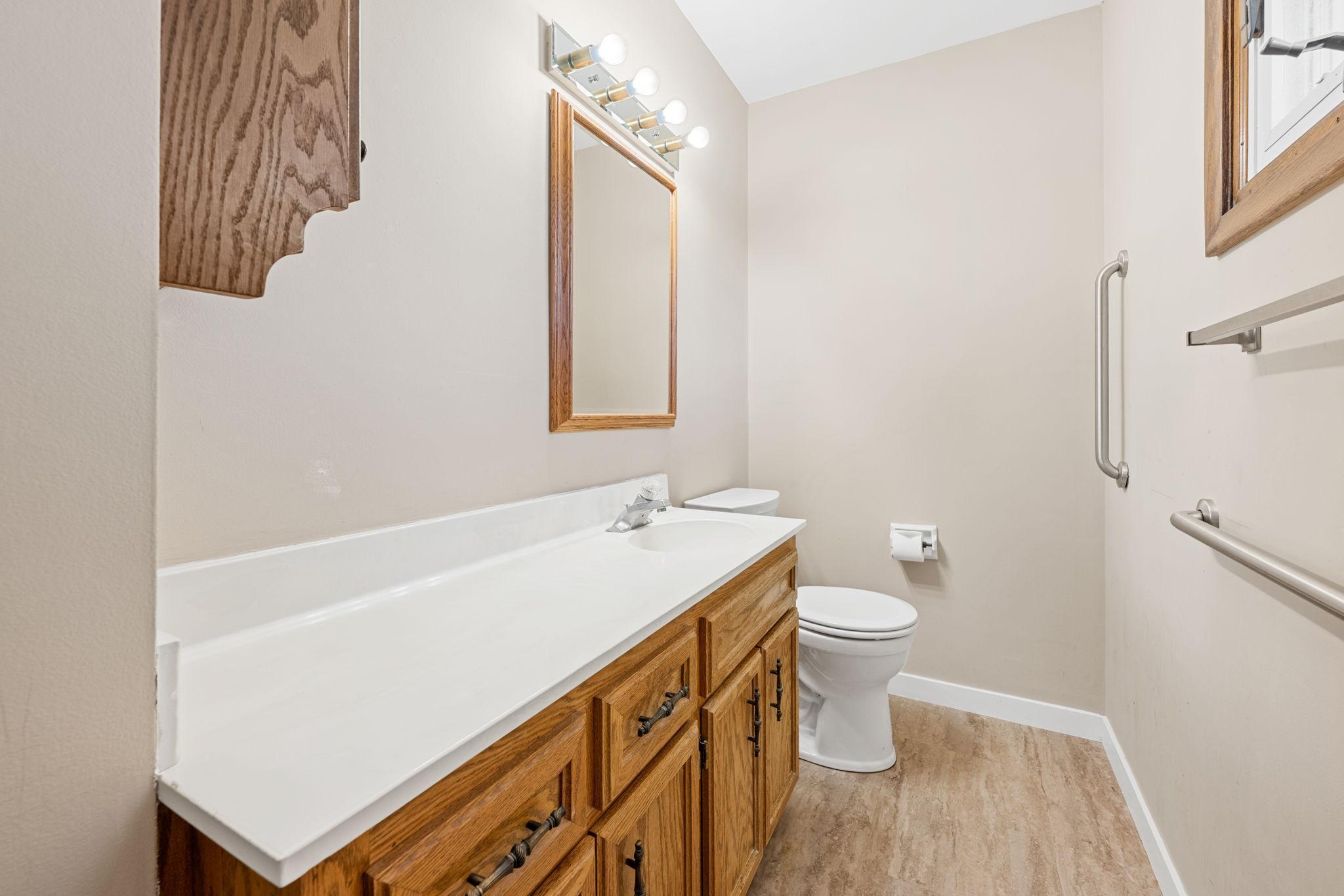 10216 Zenith Lane Bloomington, MN 55431 - Photo 32 of 60