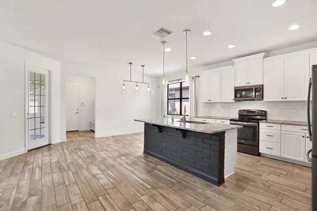 $3,950 | 3023 Riders Pass, Odessa, FL 33556