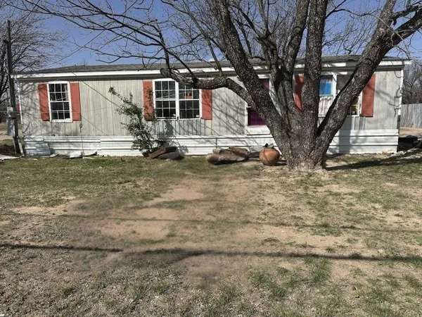 $54,999 | 110 Bell Street, Bangs, TX 76823