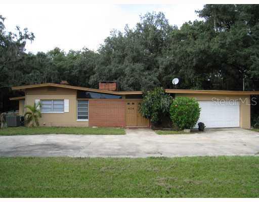 414 East Lumsden Road Brandon, FL 33511 - Photo 1 of 1 Exterior Front