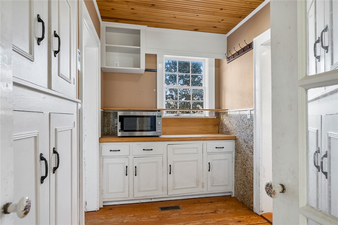 2307 North Avenue Anderson, SC 29625 - Photo 24 of 49 This functional kitchen pantry features ample storage and natural light.