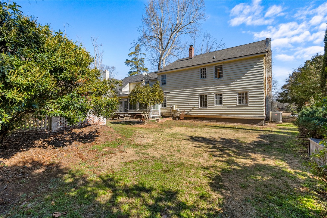 2307 North Avenue Anderson, SC 29625 - Photo 46 of 49 This spacious backyard offers ample outdoor living potential, perfect for relaxation and entertaining.