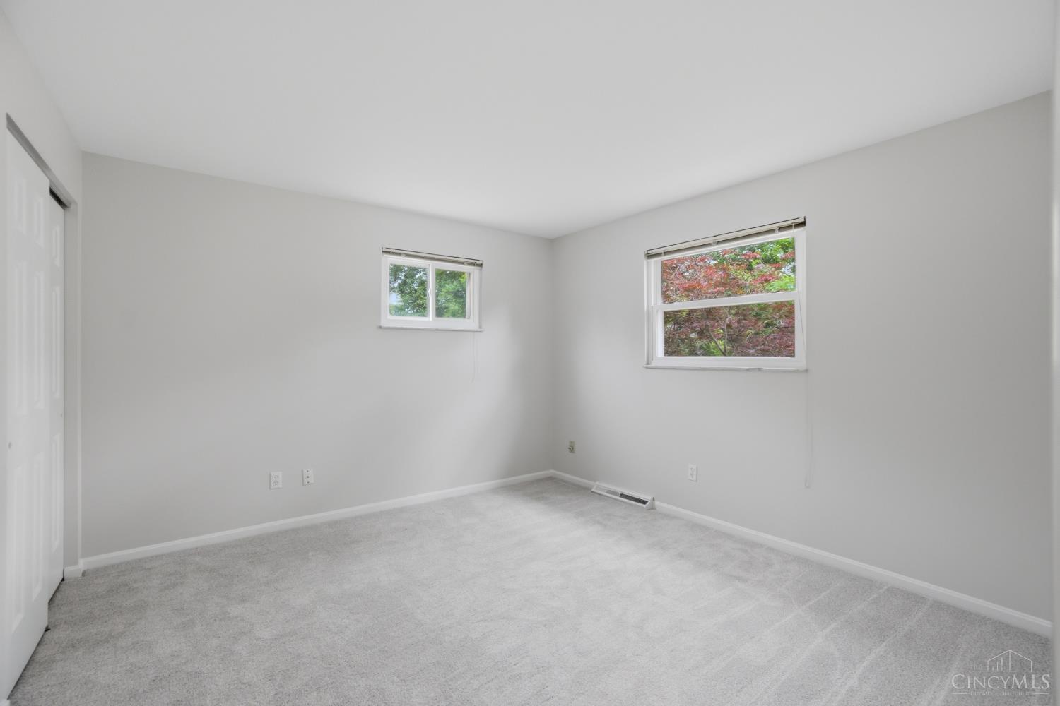 2101 Berrypatch Drive Cincinnati, OH 45244 - Photo 20 of 44