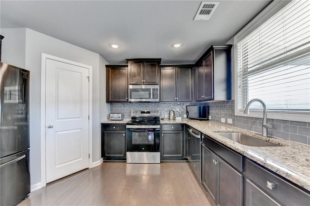 2510 Sunny Hill Road Buford, GA 30519 - Photo 30 of 77