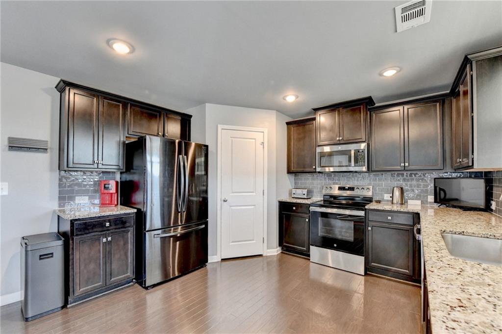 2510 Sunny Hill Road Buford, GA 30519 - Photo 31 of 77