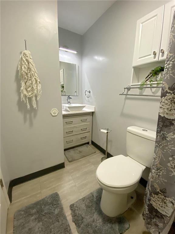11837 Shannon Pointe Road Indianapolis, IN 46229 - Photo 17 of 20 Gallery Image 17