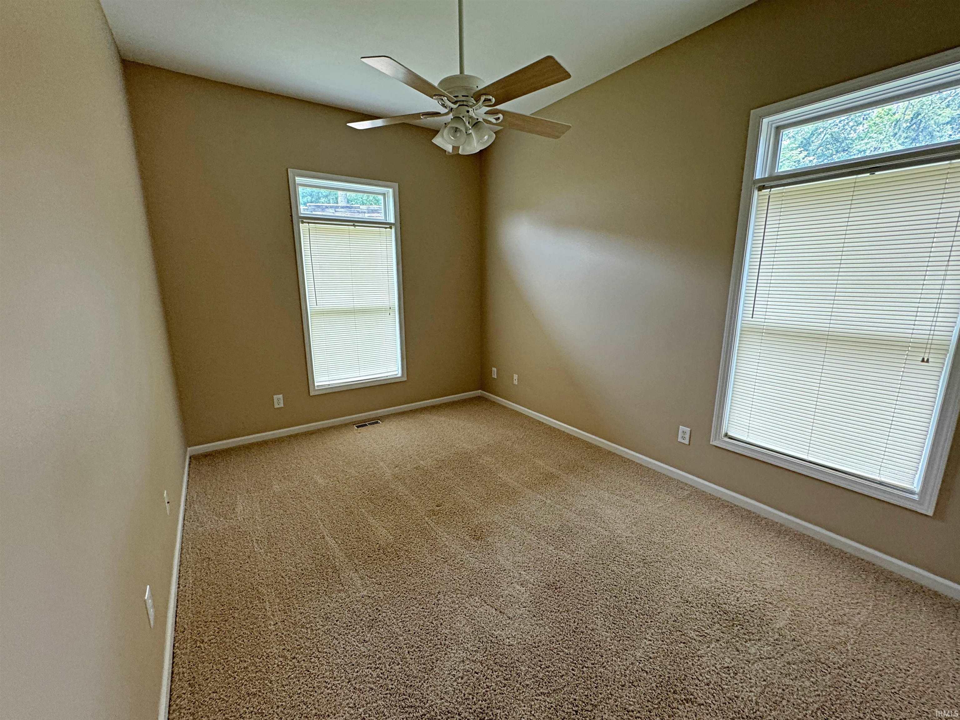 12 White Ridge Court Washington, IN 47501 - Photo 17 of 23 Gallery Image 17