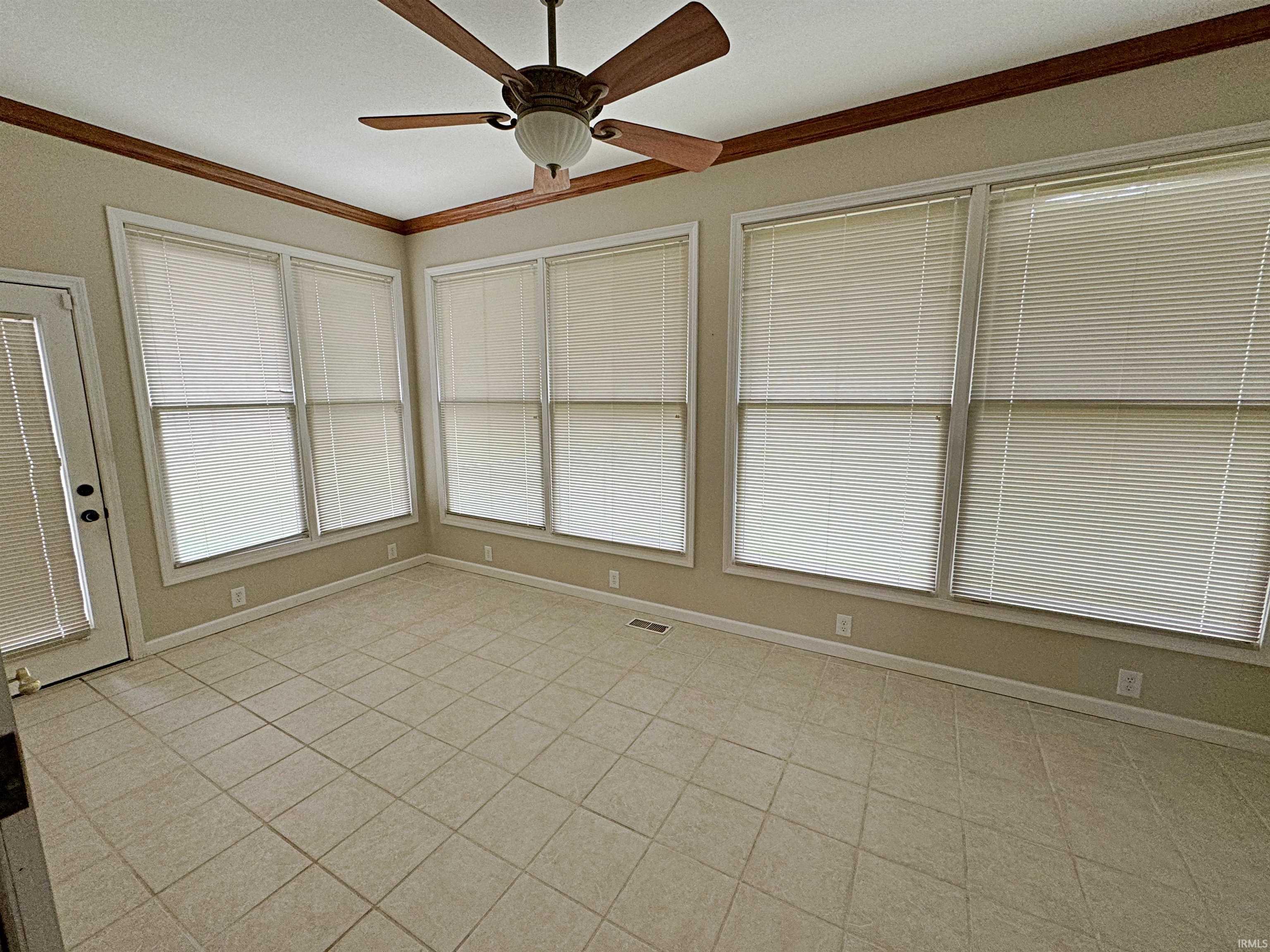 12 White Ridge Court Washington, IN 47501 - Photo 18 of 23 Gallery Image 18