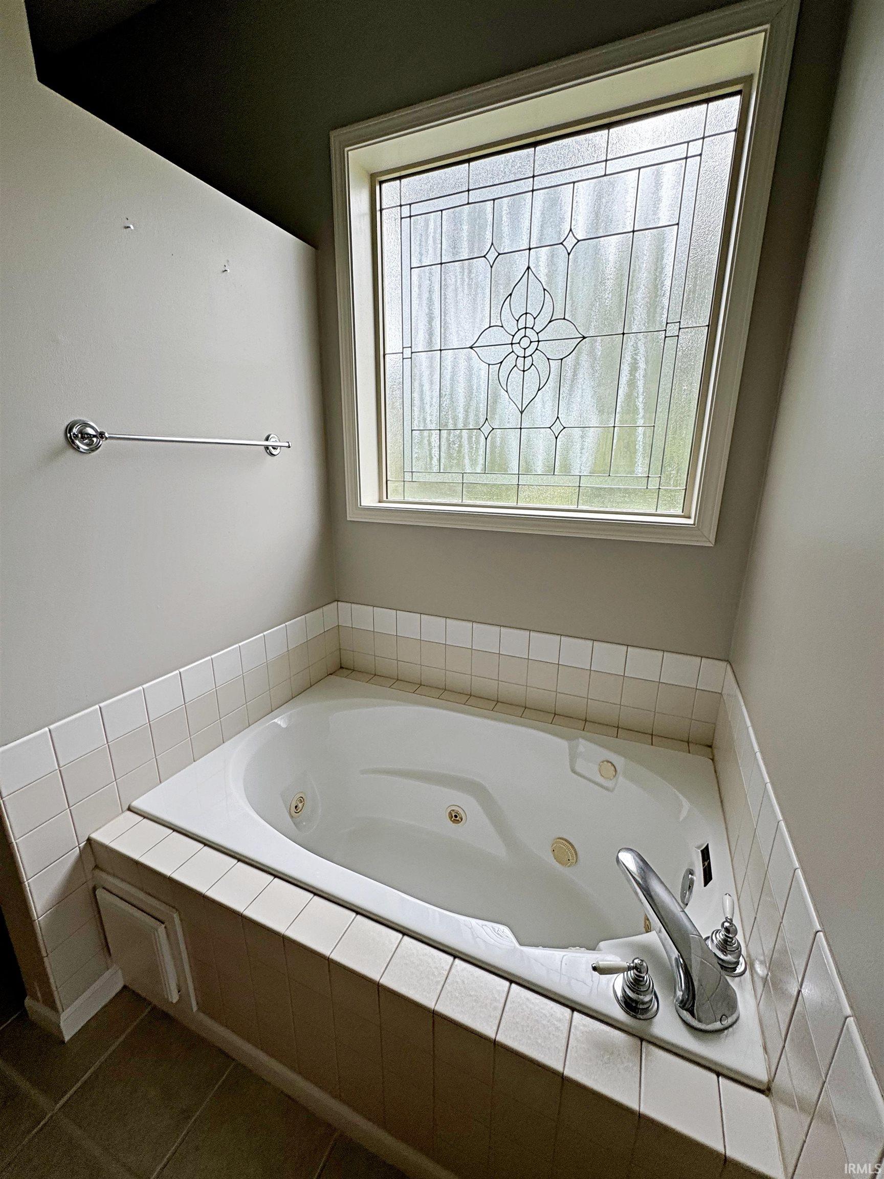12 White Ridge Court Washington, IN 47501 - Photo 10 of 23 Gallery Image 10