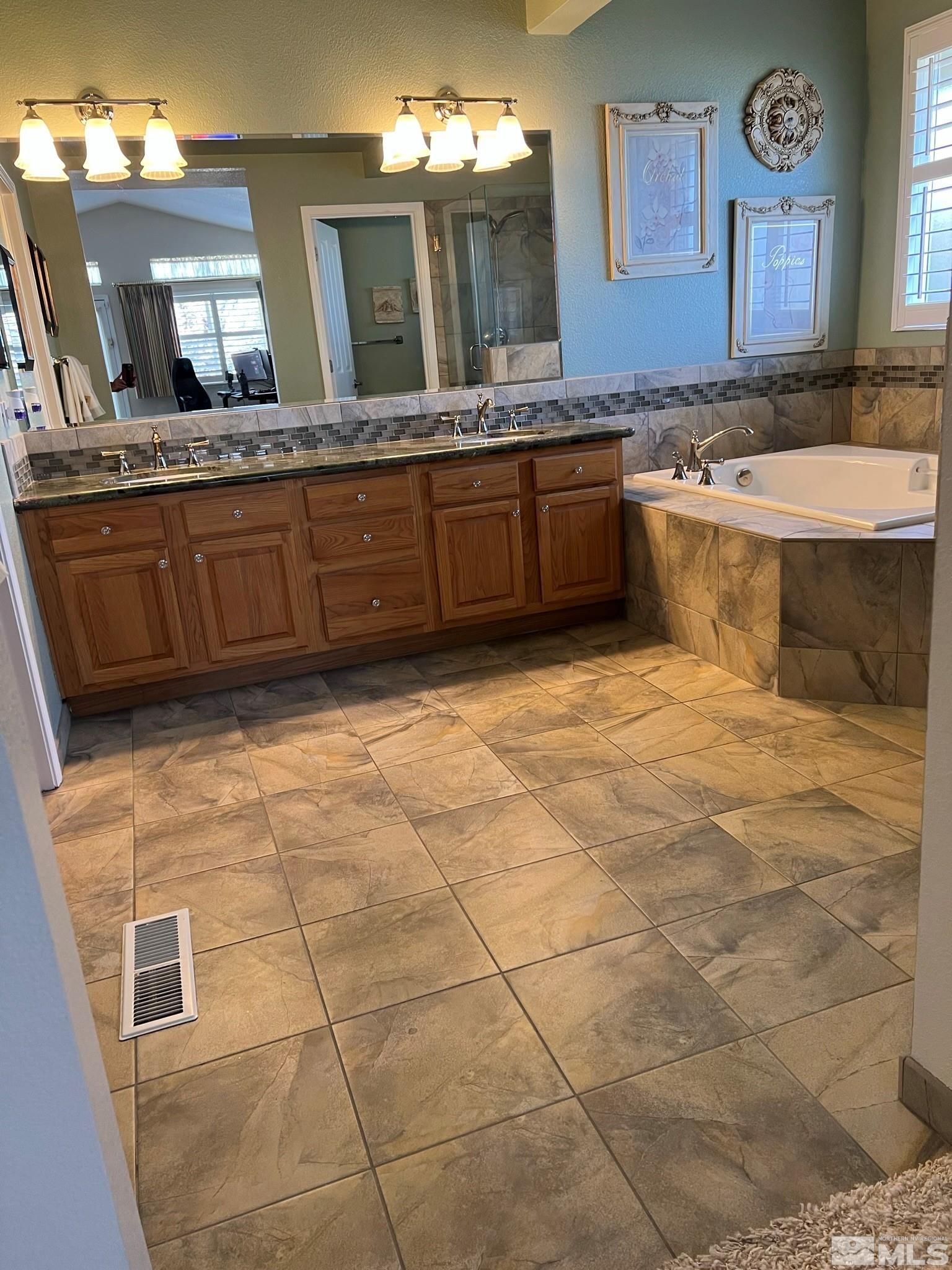 35 Deer Valley Court Reno, NV 89511 - Photo 18 of 24 Photo 18