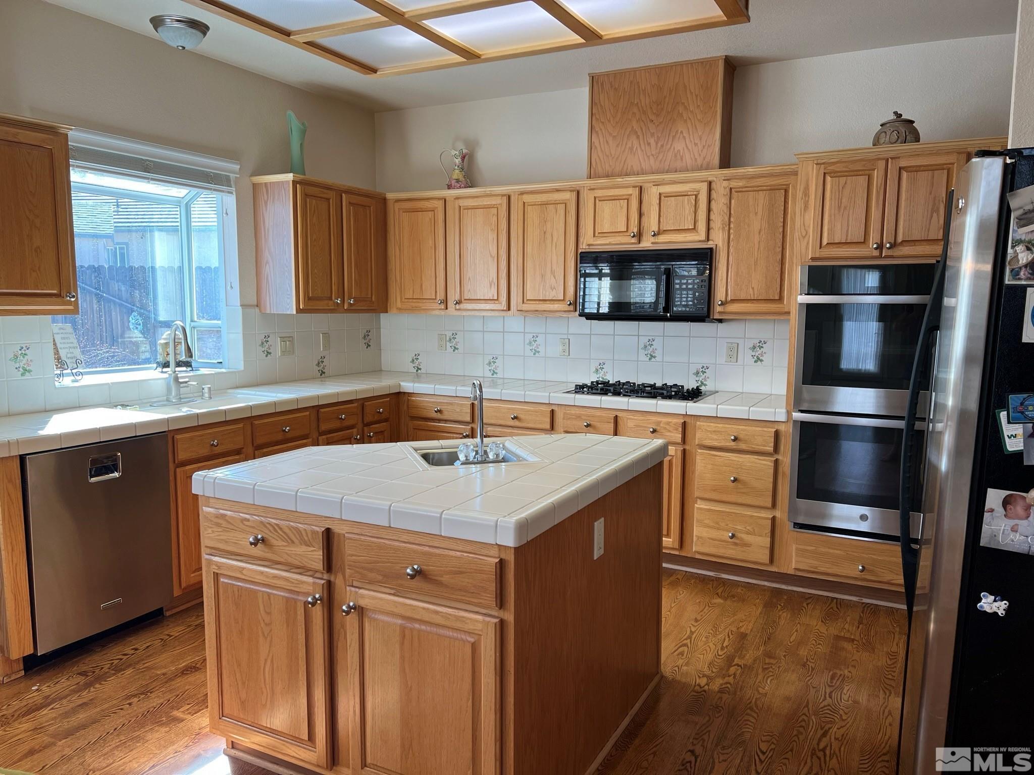 35 Deer Valley Court Reno, NV 89511 - Photo 10 of 24 Photo 10