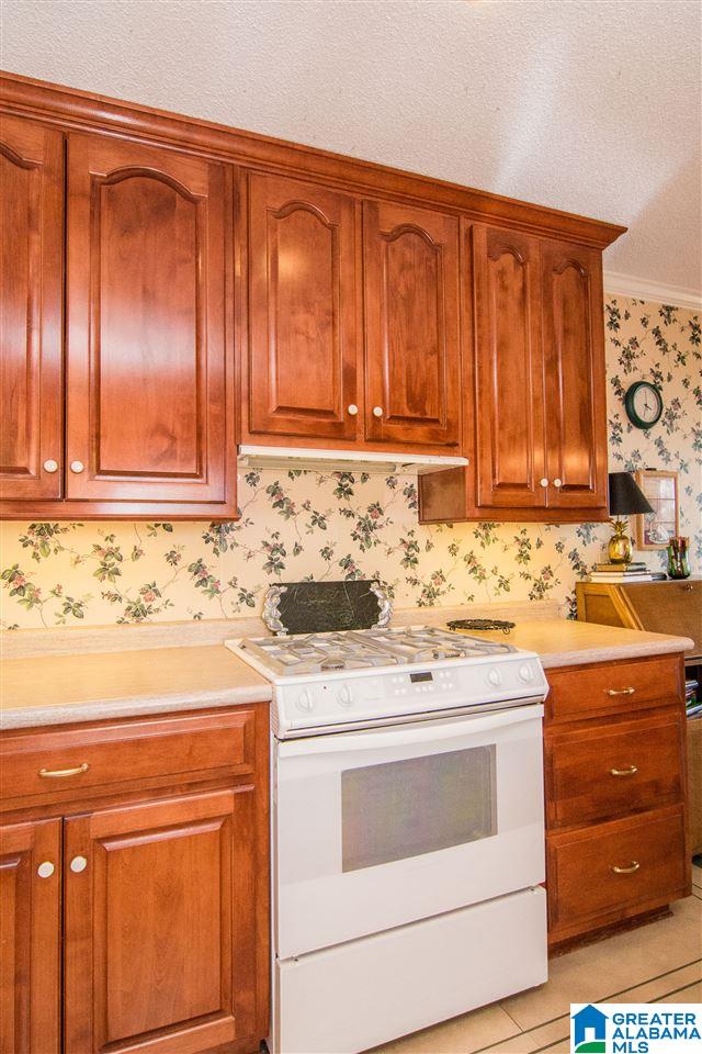 574 Shades Crest Road Birmingham, AL 35226 - Photo 18 of 48