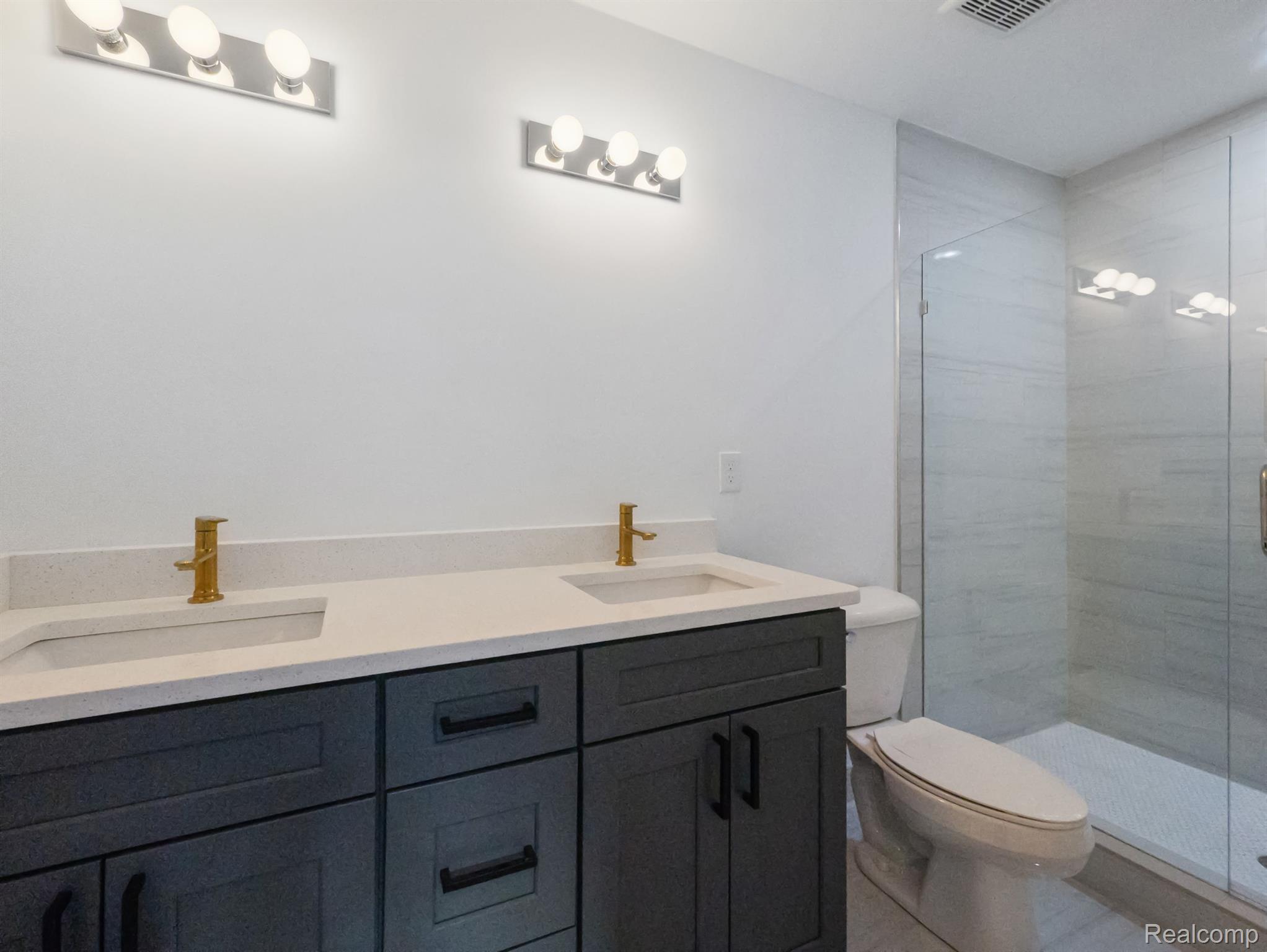 2886 Summers Place Troy, MI 48084 - Photo 21 of 34