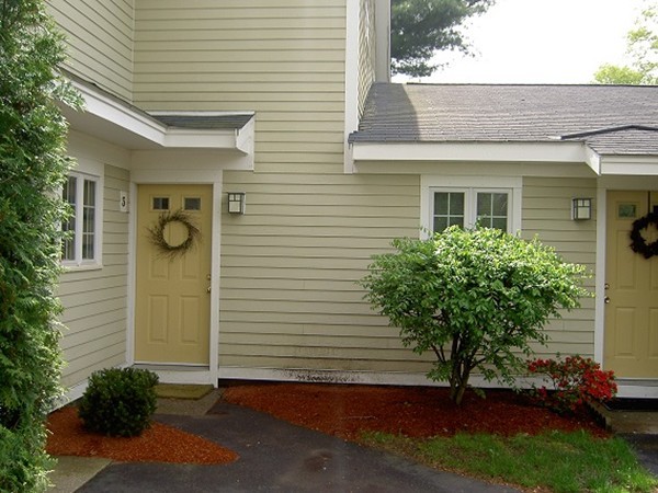 10 Nancy Road, Unit 3 Easton, MA 02375 - Photo 1 of 14 Gallery Image 1