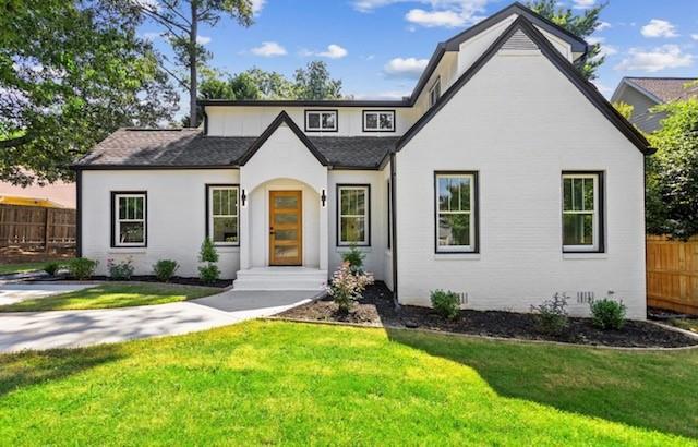 525 Medlock Road Decatur, GA 30030 - Photo 4 of 50 a front view of a house with a yard and porch