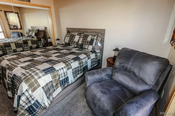 $2,400 | 965 Fir Lane, Big Bear City, CA 92314