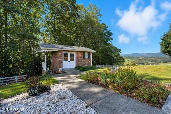 $700,000 | 628 Hilltop Drive, Jonesville, VA 24263