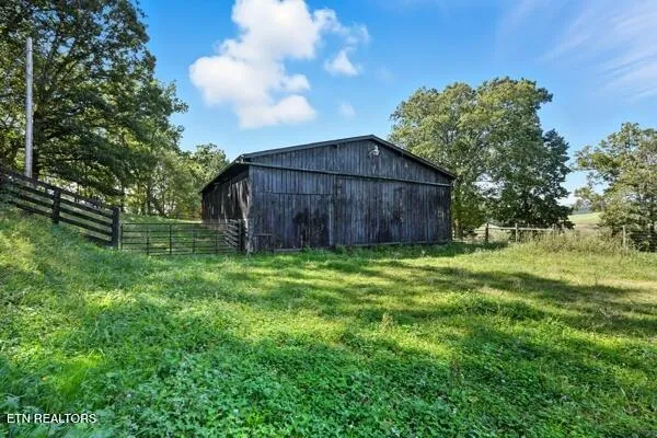 $700,000 | 628 Hilltop Drive, Jonesville, VA 24263