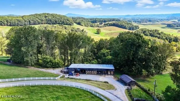 $700,000 | 628 Hilltop Drive, Jonesville, VA 24263