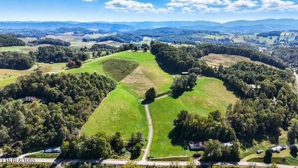 $700,000 | 628 Hilltop Drive, Jonesville, VA 24263