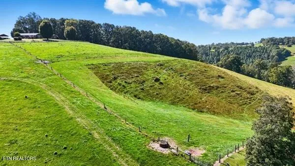 $700,000 | 628 Hilltop Drive, Jonesville, VA 24263