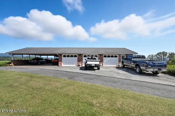 $700,000 | 628 Hilltop Drive, Jonesville, VA 24263