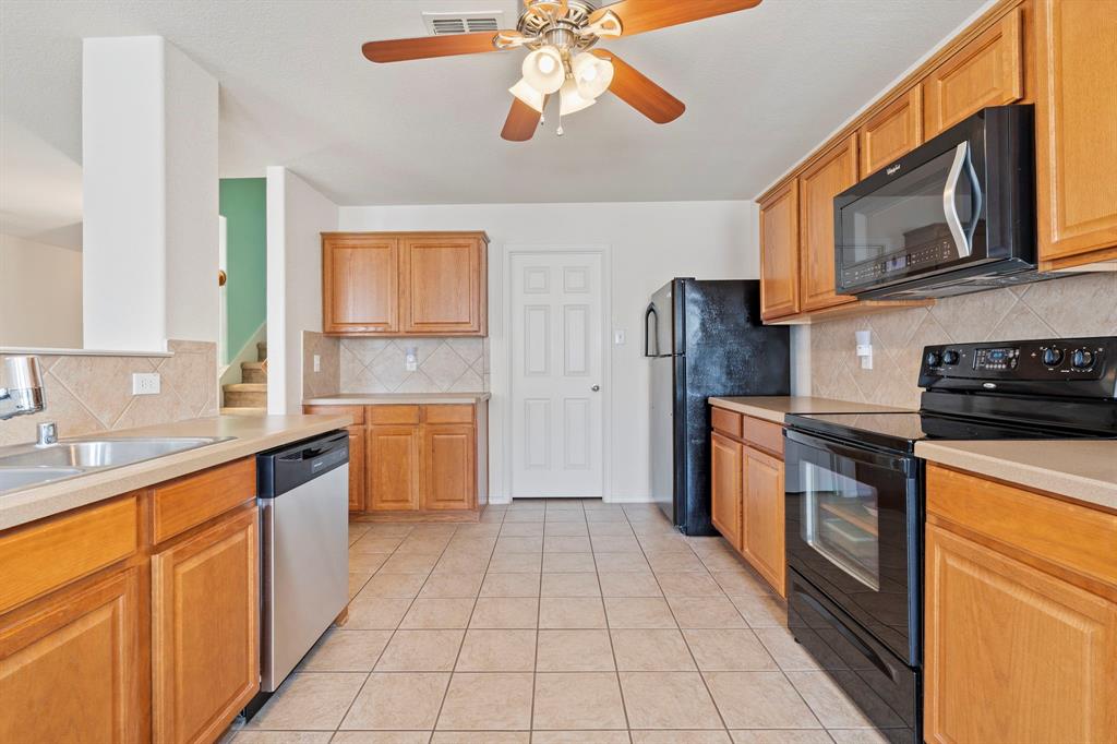 7440 Sienna Ridge Lane Fort Worth, TX 76131 - Photo 20 of 35