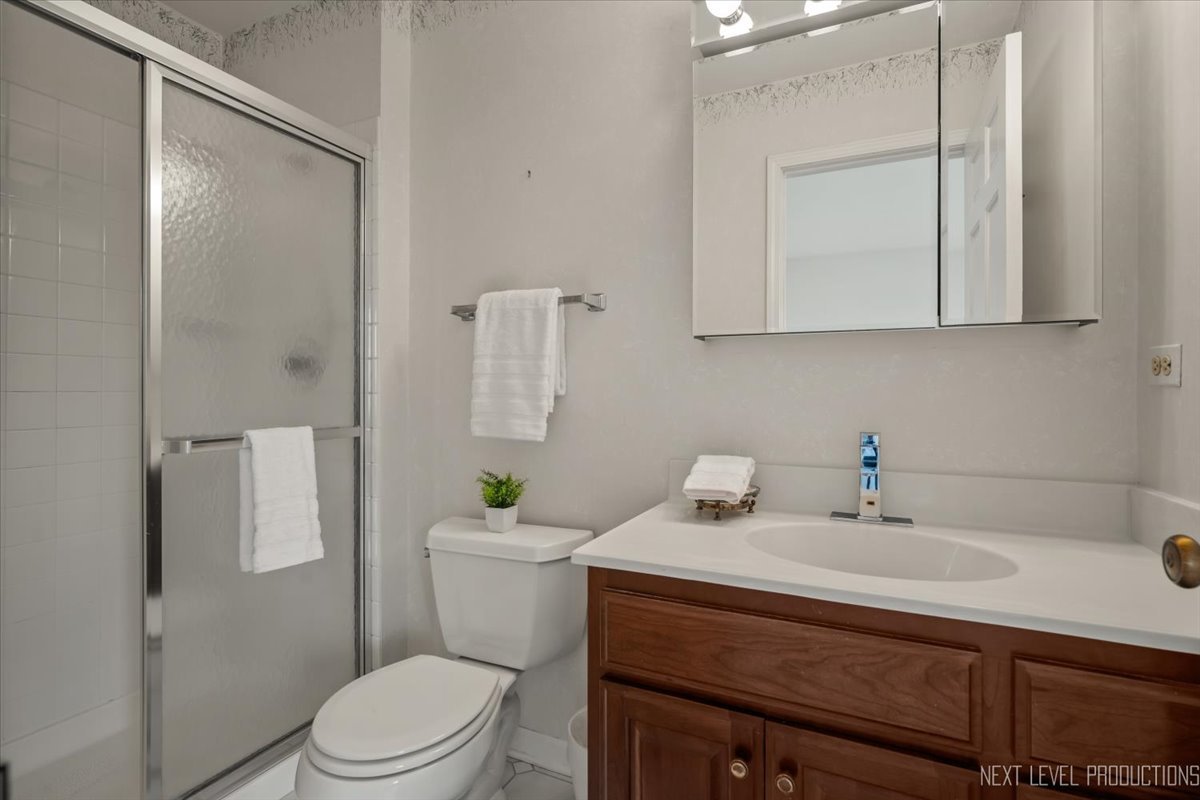 554 Carriage Hill Road Naperville, IL 60565 - Photo 21 of 41 Gallery Image 21