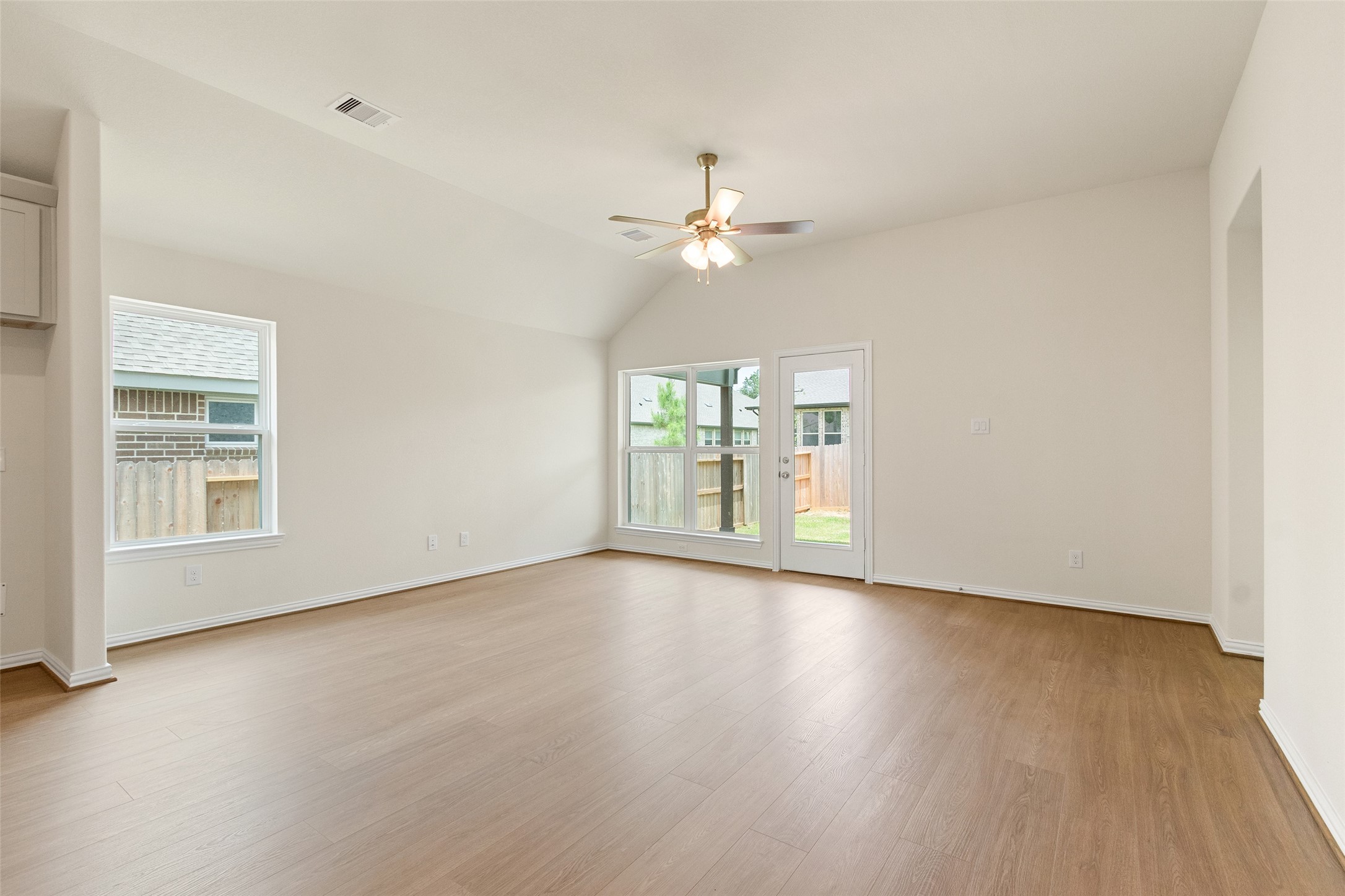 2722 Alexis Street Seabrook, TX 77586 - Photo 11 of 30 Representative Photo