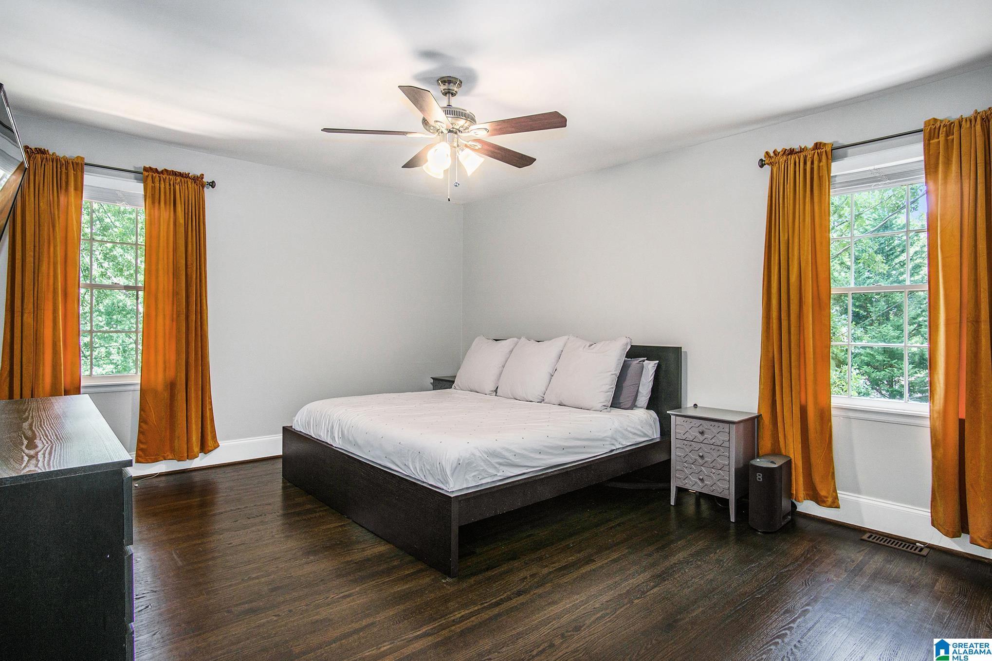 1404 Overwood Road Birmingham, AL 35222 - Photo 15 of 36