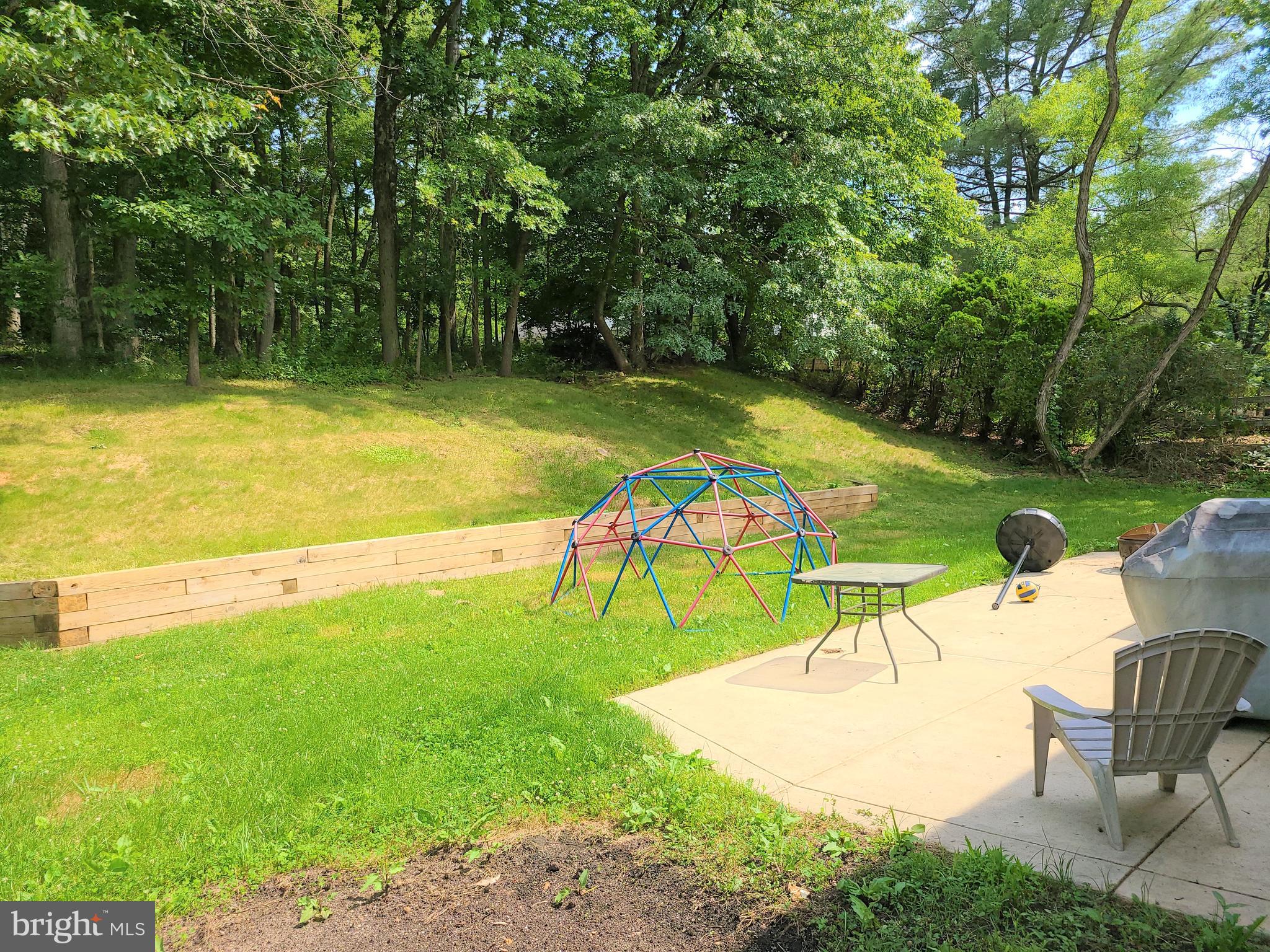 8708 Oxwell Lane Laurel, MD 20708 - Photo 16 of 18 Backyard Patio