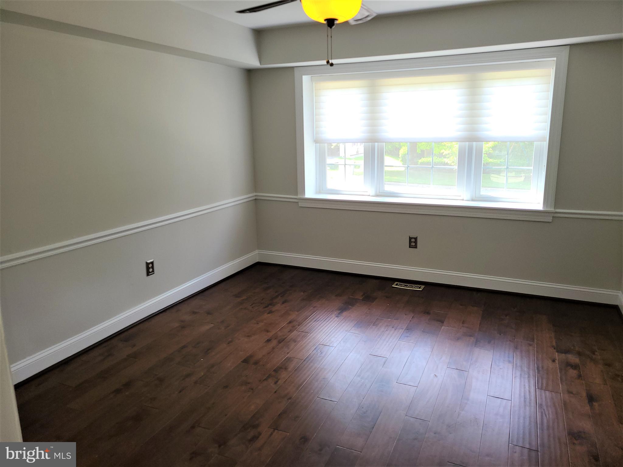 8708 Oxwell Lane Laurel, MD 20708 - Photo 5 of 18 Dining Room