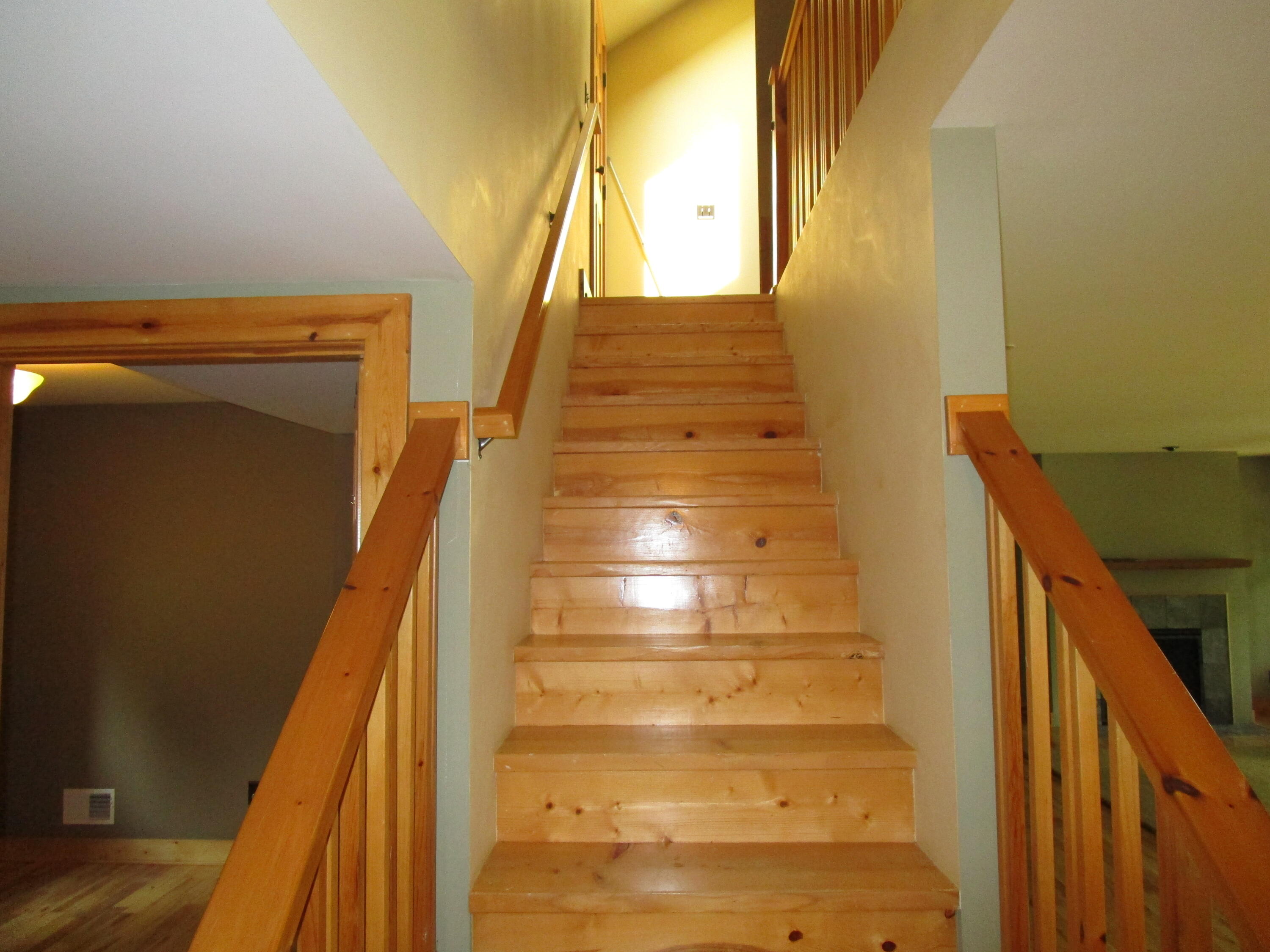 1998 Resort Road Alanson, MI 49706 - Photo 36 of 46 Gallery Image 36