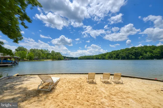 $470,000 | 98 Gunnar Way, Bumpass, VA 23024