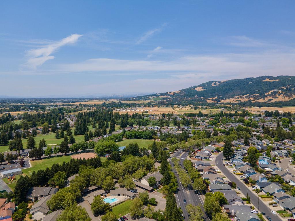1005 Golf Course Drive Rohnert Park, CA 94928 - Photo 44 of 44 an aerial view of a city