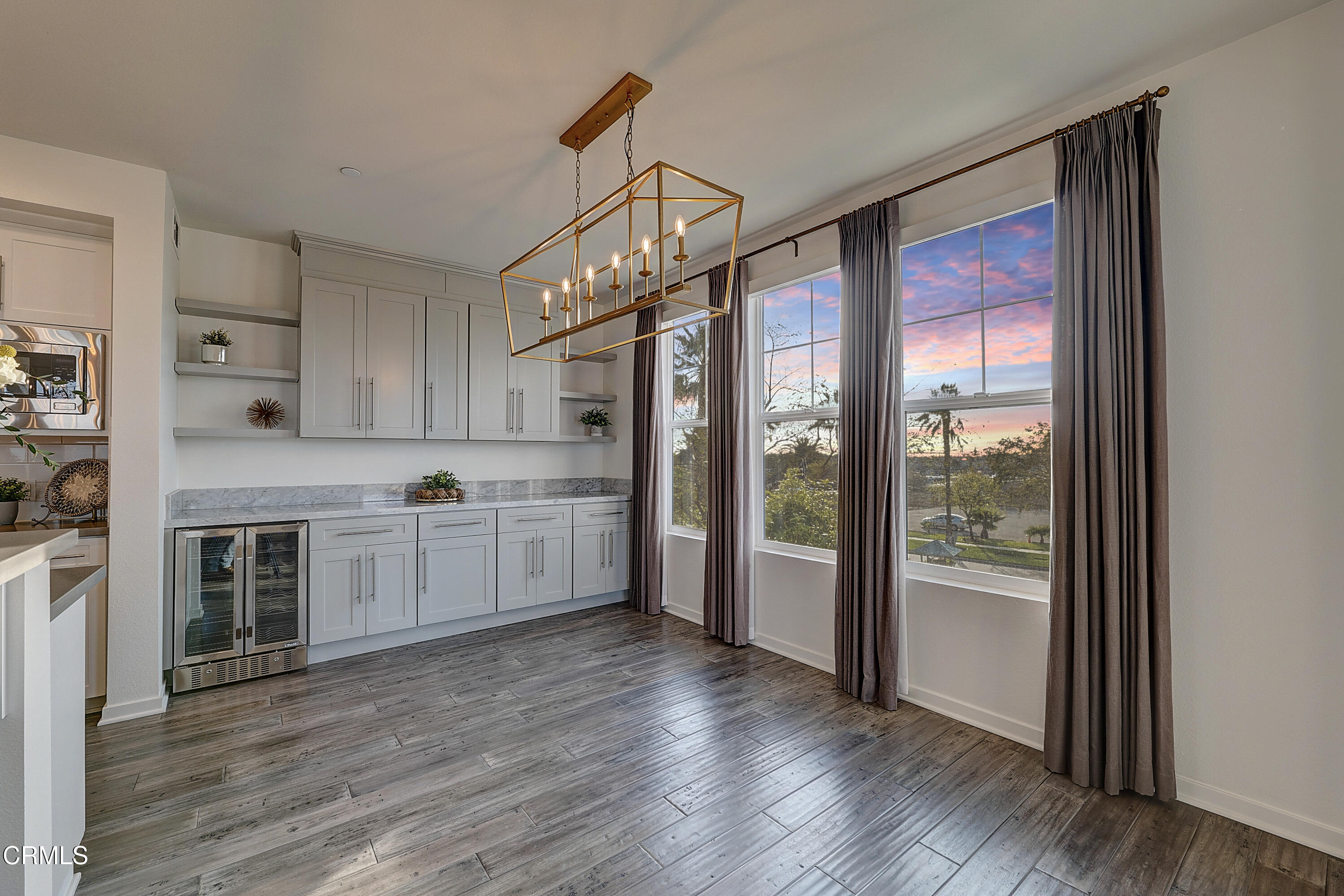 4042 Tradewinds Drive Oxnard, CA 93035 - Photo 8 of 68 .