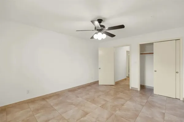 $3,000 | 15602 Oleta Lane, Sugar Land, TX 77498