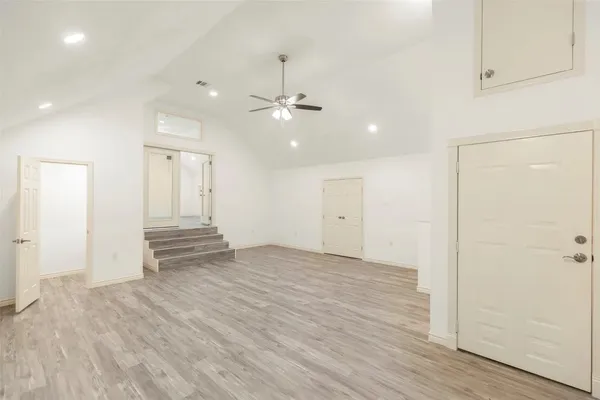 $3,250 | 15602 Oleta Lane, Sugar Land, TX 77498