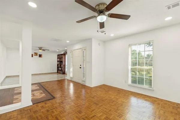$3,000 | 15602 Oleta Lane, Sugar Land, TX 77498