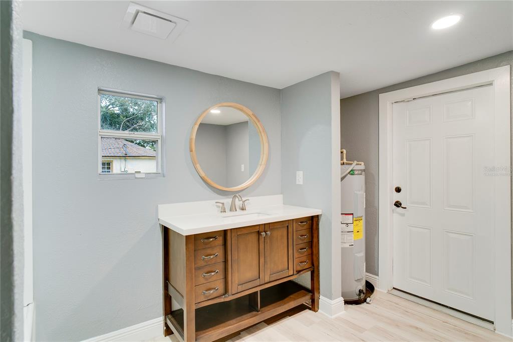 330 East Story Road Winter Garden, FL 34787 - Photo 15 of 21 a living room with furniture