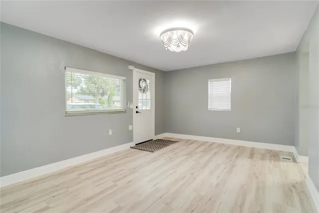 $325,000 | 330 East Story Road, Winter Garden, FL 34787