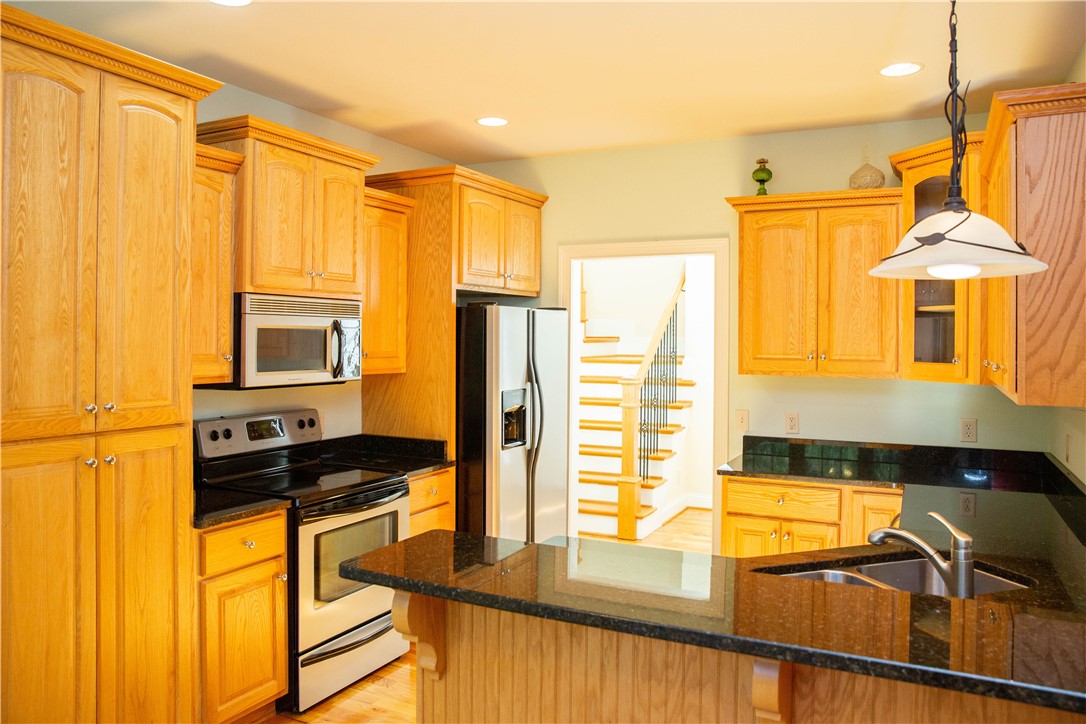 517 Ivy Spring Court Seneca, SC 29678 - Photo 11 of 48 Gallery Image 11