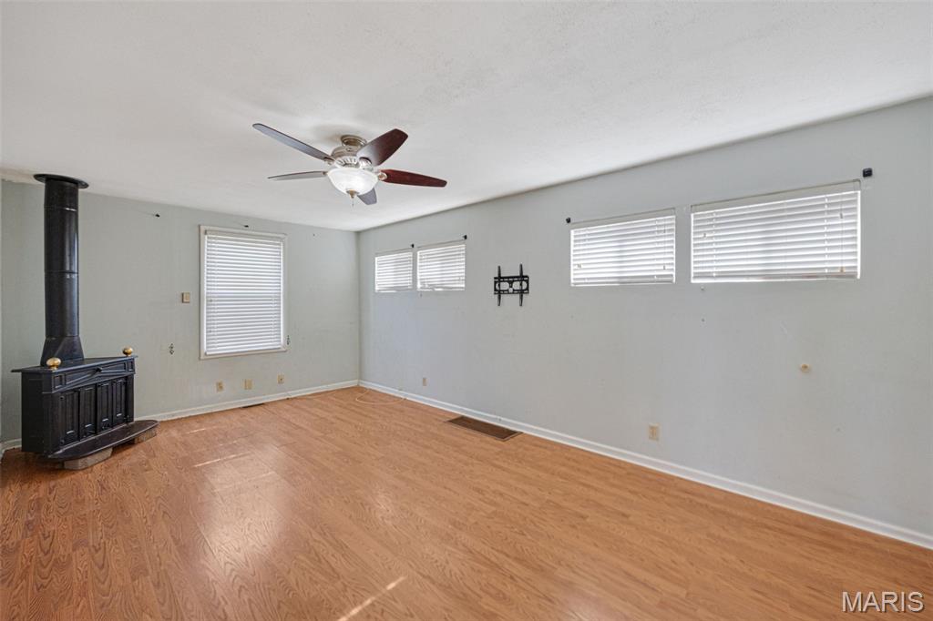 6962 Sutherland Avenue St. Louis, MO 63109 - Photo 19 of 34